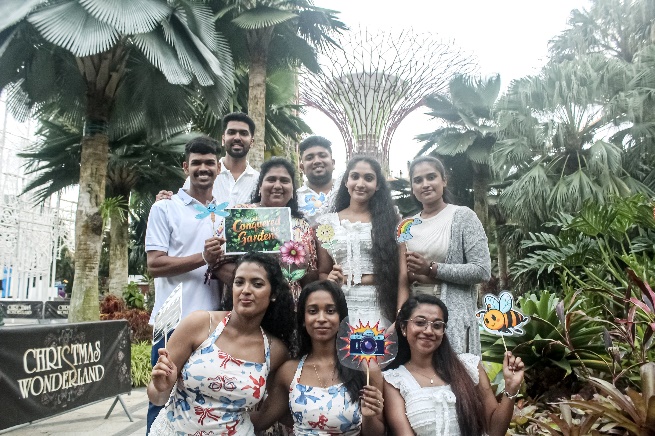 Amazing Race: Around the World at Gardens by the Bay